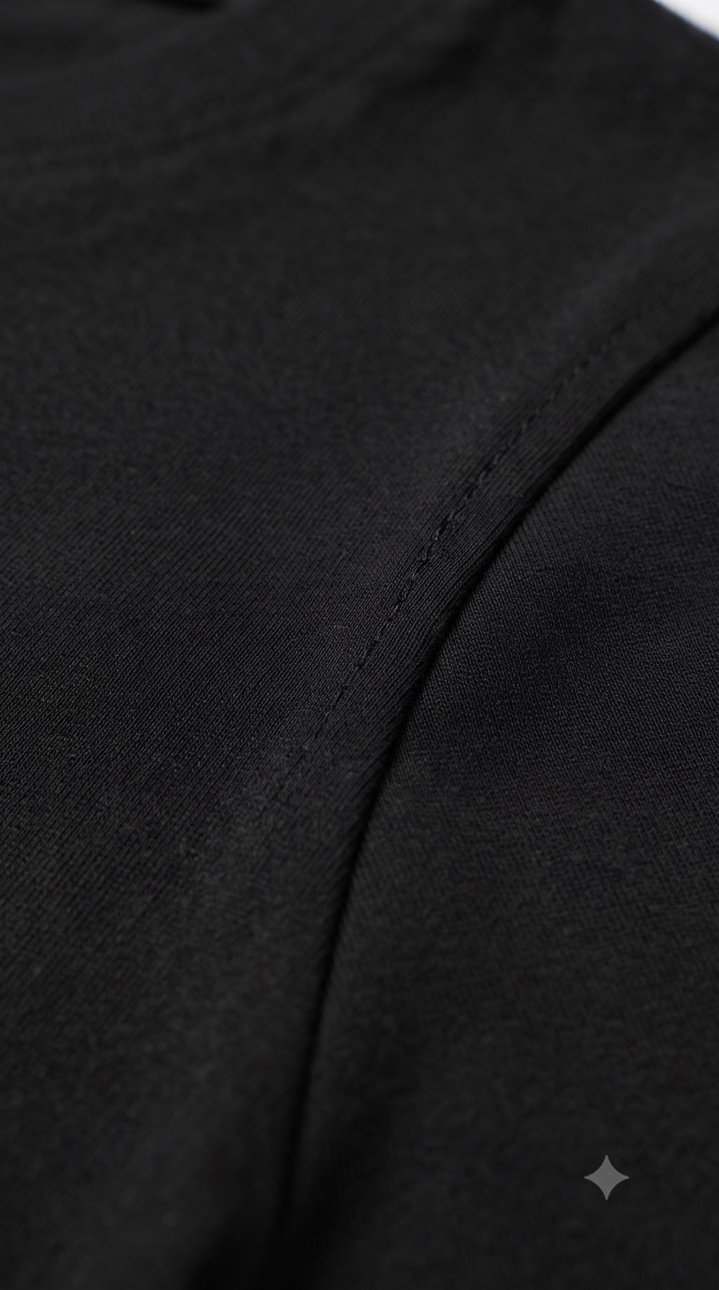 Black	Plain	Crop	Top