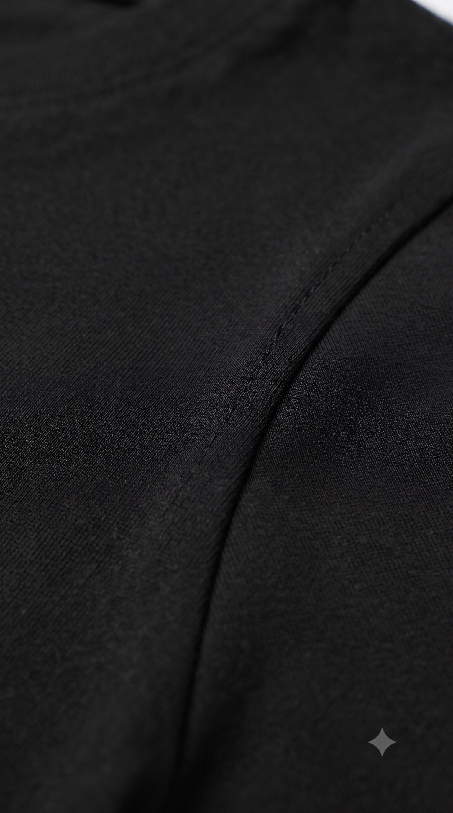 Black	Plain	Crop	Top