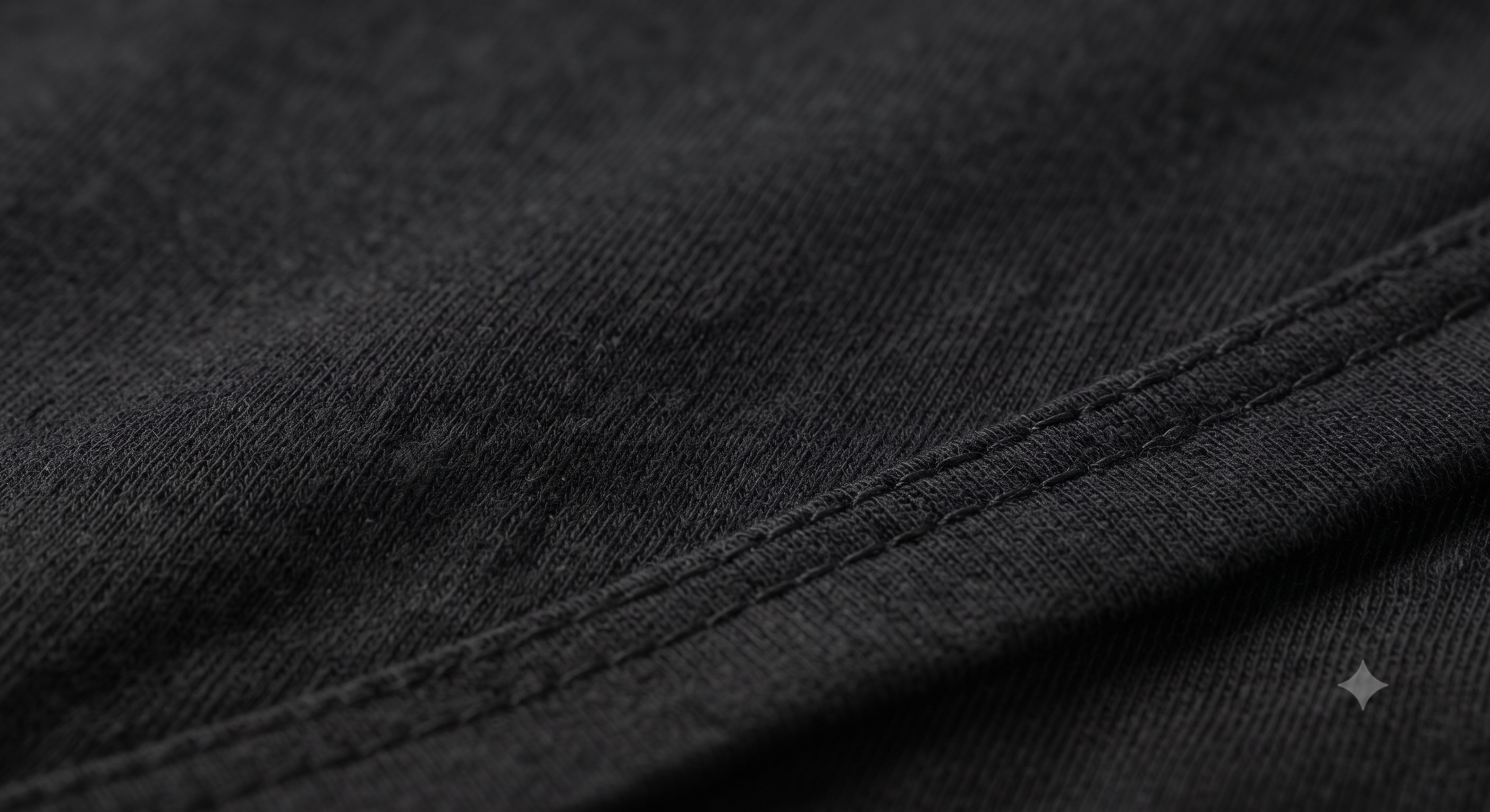 Women's	Classic	Plain	Black	T-Shirt