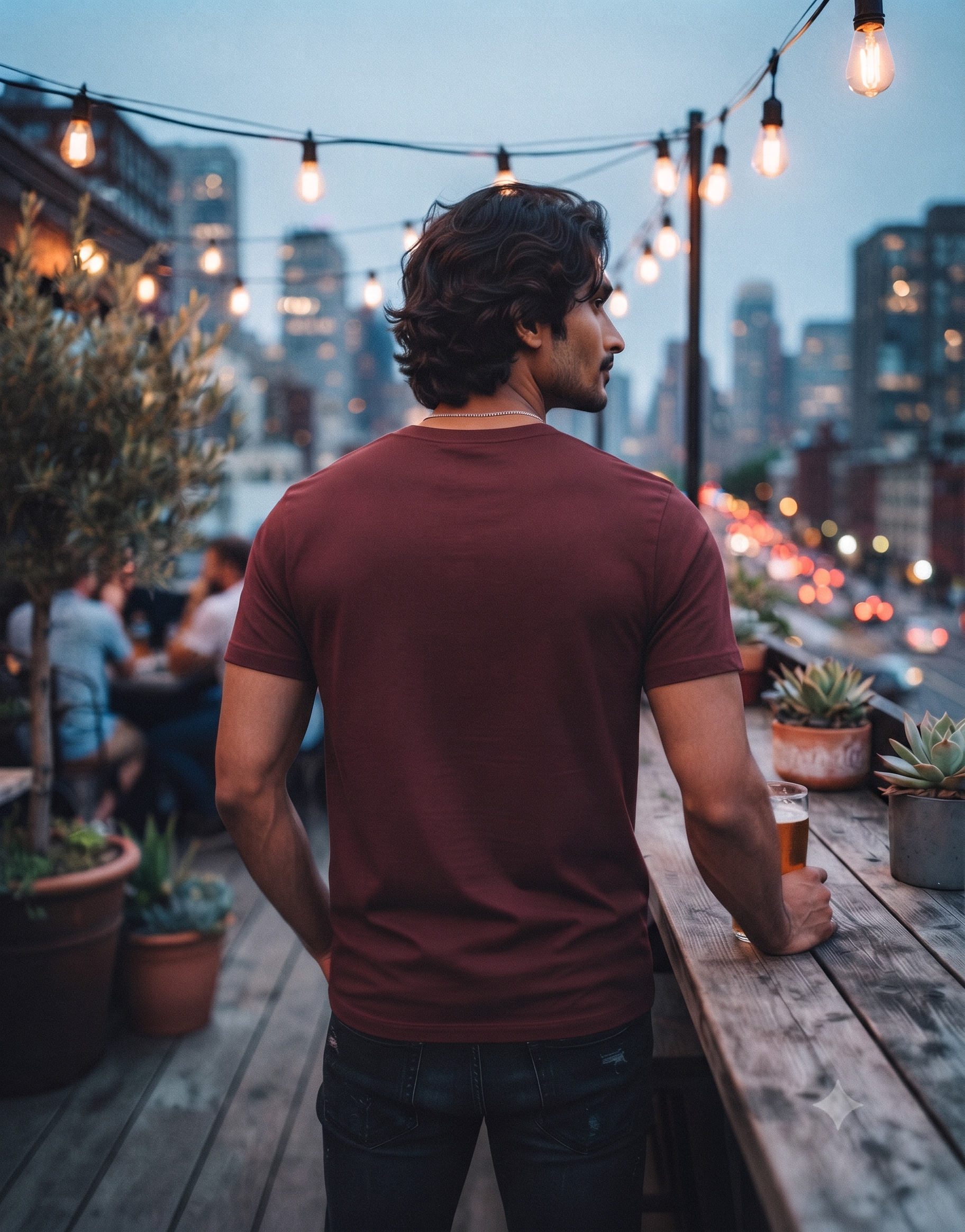 Plain	Maroon	T-Shirt